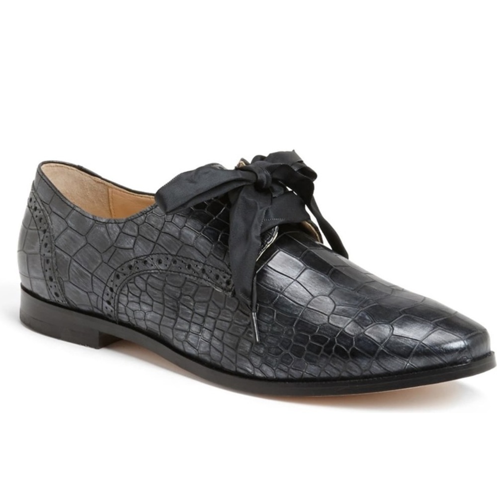 Cole Haan Breslyn Oxford in charcoal size 5.5.